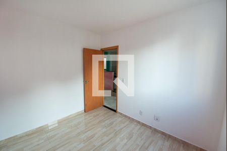 Quarto 1 de apartamento para alugar com 2 quartos, 50m² em Parque Bandeirantes, Taubaté