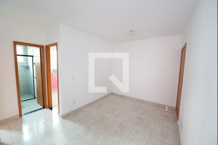 Sala de apartamento para alugar com 2 quartos, 50m² em Parque Bandeirantes, Taubaté