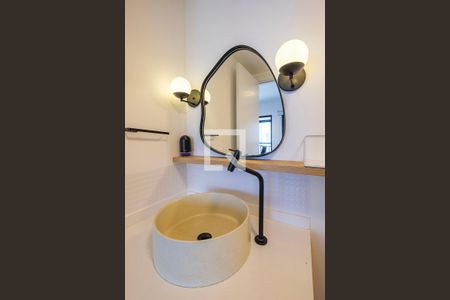 Studio à venda com 30m², 1 quarto e sem vaga Studio à venda com 30m², 1 quarto e sem vagaBanheiro