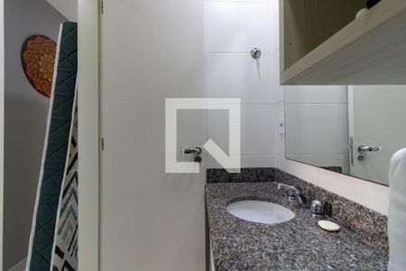 Apartamento à venda com 61m², 2 quartos e 1 vaga Apartamento à venda com 61m², 2 quartos e 1 vagaBanheiro Social