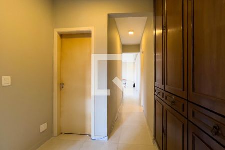 Apartamento à venda com 110m², 3 quartos e 2 vagasCorredor