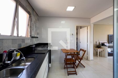 Apartamento à venda com 110m², 3 quartos e 2 vagasCozinha