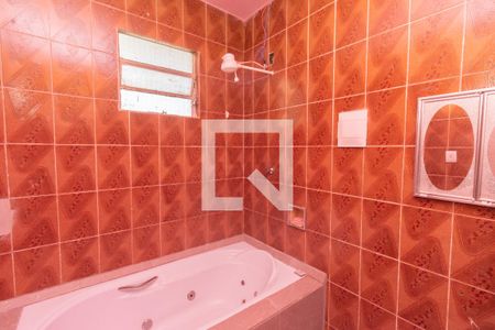 Casa à venda com 280m², 3 quartos e 2 vagasBanheiro 1