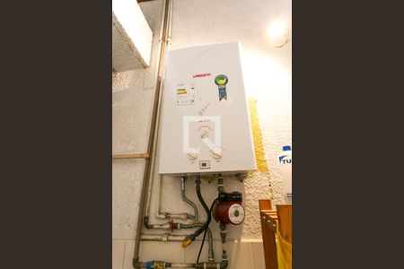 Casa à venda com 130m², 3 quartos e 4 vagas Casa à venda com 130m², 3 quartos e 4 vagasÁrea de Serviço