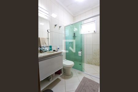 Casa à venda com 130m², 3 quartos e 4 vagas Casa à venda com 130m², 3 quartos e 4 vagasBanheiro da Suíte 3