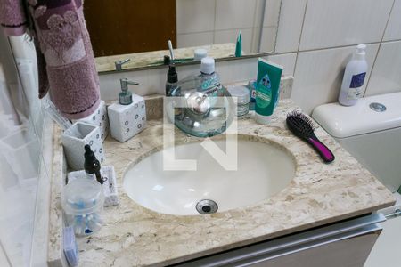 Casa à venda com 130m², 3 quartos e 4 vagas Casa à venda com 130m², 3 quartos e 4 vagasBanheiro da Suíte 3