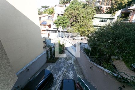 Casa à venda com 130m², 3 quartos e 4 vagas Casa à venda com 130m², 3 quartos e 4 vagassuíte 3 vista