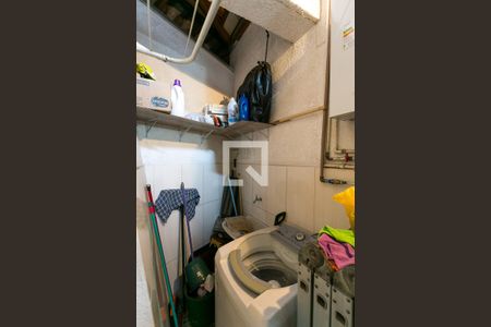 Casa à venda com 130m², 3 quartos e 4 vagas Casa à venda com 130m², 3 quartos e 4 vagasÁrea de Serviço