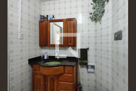 Casa à venda com 150m², 4 quartos e 1 vagaBanheiro Corredor