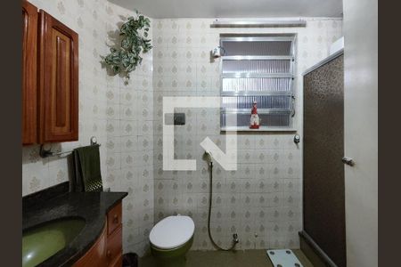 Casa à venda com 150m², 4 quartos e 1 vagaBanheiro Corredor
