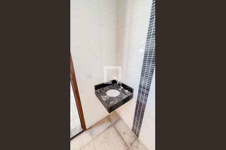 Apartamento à venda com 82m², 2 quartos e 1 vagaCobertura - Banheiro