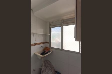 Apartamento para alugar com 67m², 3 quartos e 1 vagaÁrea de Serviço