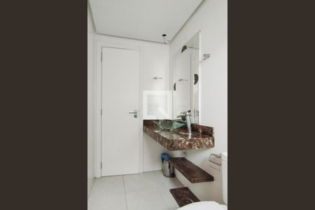 Apartamento à venda com 128m², 3 quartos e sem vaga Apartamento à venda com 128m², 3 quartos e sem vagaBanheiro do Quarto 1