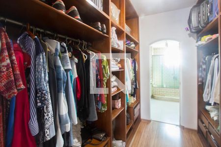 Apartamento à venda com 148m², 4 quartos e 2 vagasCloset Suíte
