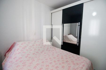 Quarto 1 de apartamento para alugar com 4 quartos, 117m² em Jardim Maria Rosa, Taboão da Serra