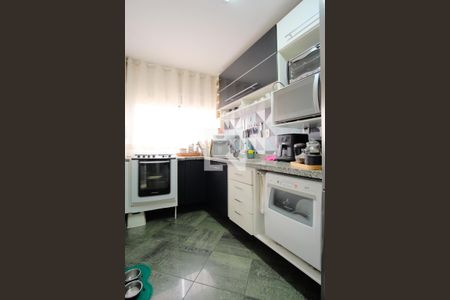 Apartamento à venda com 95m², 4 quartos e 2 vagasCozinha