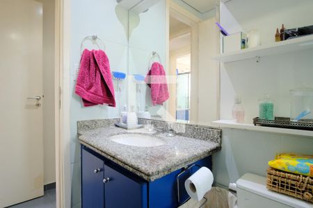 Apartamento à venda com 95m², 4 quartos e 2 vagasBanheiro da Suíte