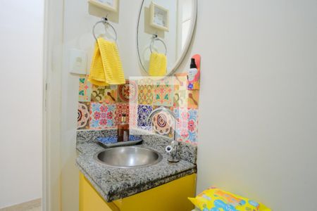 Apartamento à venda com 95m², 4 quartos e 2 vagasLavabo