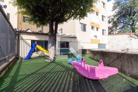 Apartamento para alugar com 108m², 2 quartos e 1 vagaÁrea comum - Playground