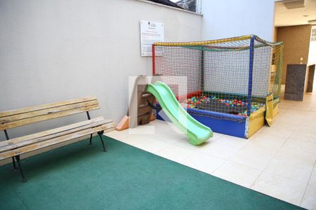 Apartamento para alugar com 73m², 3 quartos e 1 vagaÁrea comum