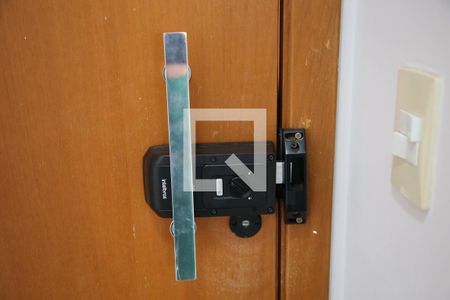 Apartamento para alugar com 73m², 3 quartos e 1 vagaPorta eletrônica