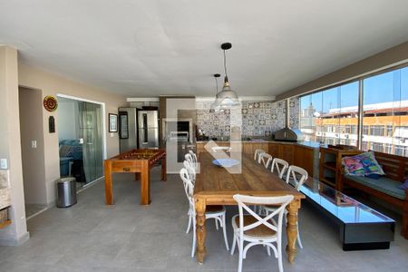 Apartamento para alugar com 440m², 6 quartos e 2 vagas Apartamento para alugar com 440m², 6 quartos e 2 vagasChurrasqueira