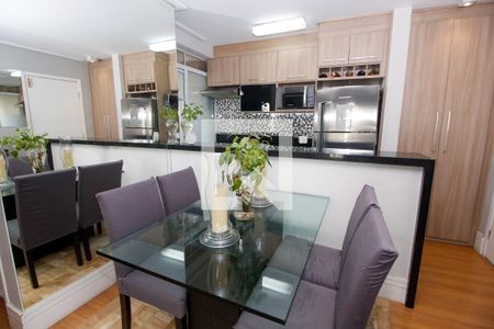 Sala de apartamento para alugar com 2 quartos, 57m² em Parque Reboucas, São Paulo