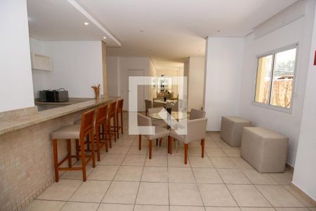 Apartamento para alugar com 57m², 2 quartos e 1 vagaÁrea comum - Salão de festas