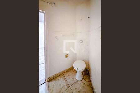 Casa para alugar com 55m², 1 quarto e sem vagaBanheiro