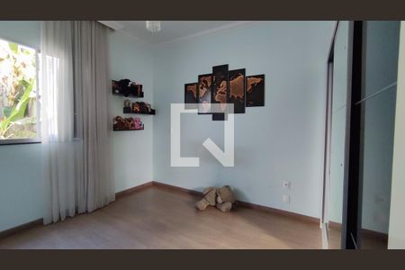 Casa para alugar com 500m², 6 quartos e 4 vagasQuarto 5