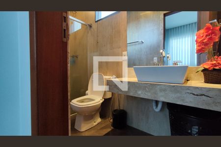 Casa para alugar com 500m², 6 quartos e 4 vagasBanheiro 3