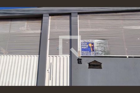 Casa para alugar com 500m², 6 quartos e 4 vagasPlaquinha 