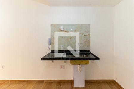 Cozinha de kitnet/studio à venda com 1 quarto, 26m² em República, São Paulo