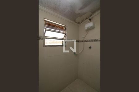 Casa à venda com 250m², 3 quartos e 2 vagas Casa à venda com 250m², 3 quartos e 2 vagasBanheiro da edícula