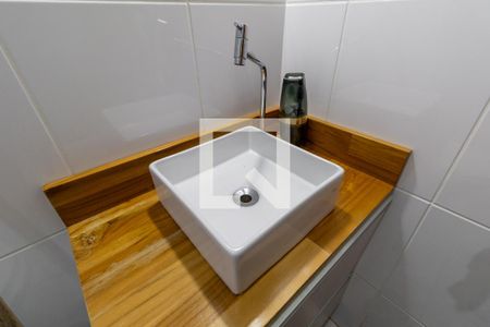 banheiro Quarto 1 de casa à venda com 3 quartos, 119m² em Vila Santana, São Paulo