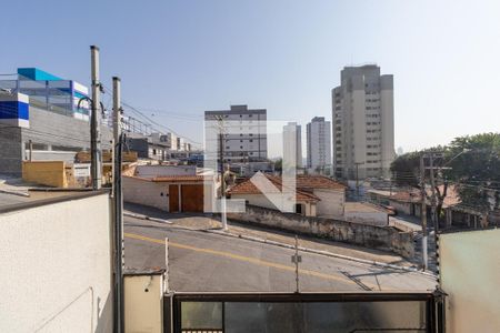Casa à venda com 119m², 3 quartos e 2 vagasVaranda do quarto 2
