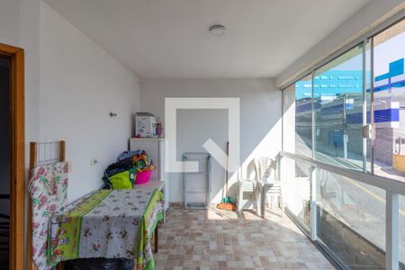 Casa à venda com 119m², 3 quartos e 2 vagasÁrea Externa