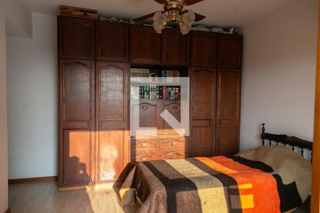 Apartamento à venda com 130m², 3 quartos e 2 vagasQuarto 2