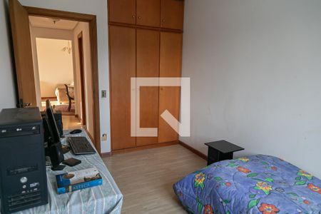 Apartamento à venda com 130m², 3 quartos e 2 vagasQuarto 1