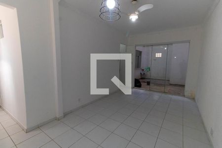 Sala  de apartamento à venda com 1 quarto, 55m² em Icaraí, Niterói