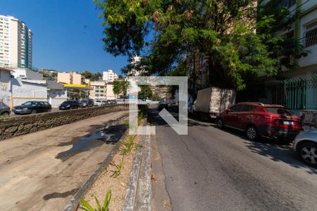 Apartamento à venda com 55m², 1 quarto e sem vagaVista 