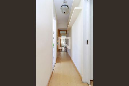 Apartamento à venda com 122m², 3 quartos e 1 vagaCorredor