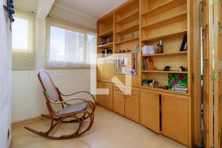 Apartamento à venda com 122m², 3 quartos e 1 vagaEscritório