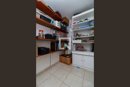 Apartamento à venda com 122m², 3 quartos e 1 vagaÁrea de Serviço