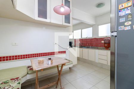 Apartamento à venda com 122m², 3 quartos e 1 vagaCozinha