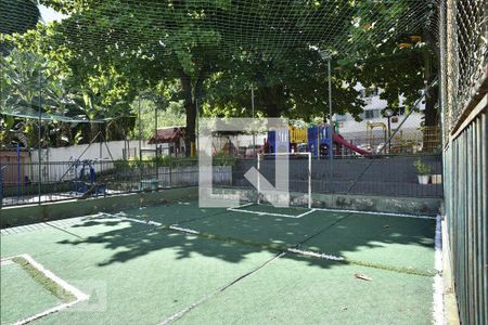 Apartamento à venda com 63m², 2 quartos e 1 vagaQuadra de  Futebol 
