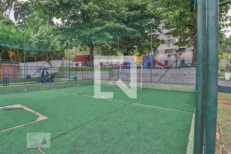 Apartamento à venda com 63m², 2 quartos e 1 vagaQuadra de  Futebol 