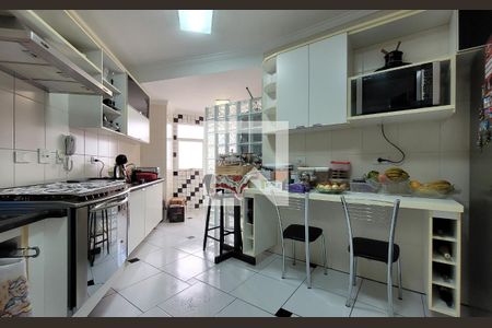 Apartamento à venda com 194m², 3 quartos e 5 vagasCozinha