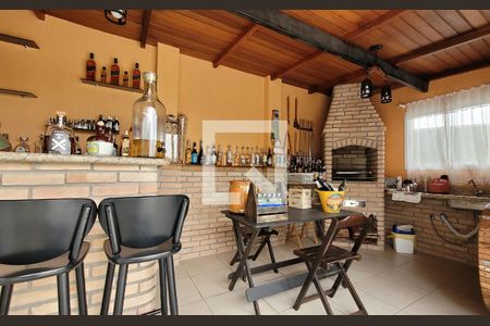 Apartamento à venda com 194m², 3 quartos e 5 vagasChurrasqueira