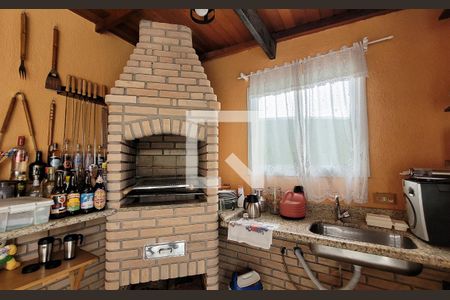 Apartamento à venda com 194m², 3 quartos e 5 vagasChurrasqueira